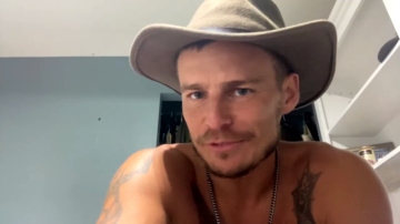 L3ray  21-08-2021 video Naked